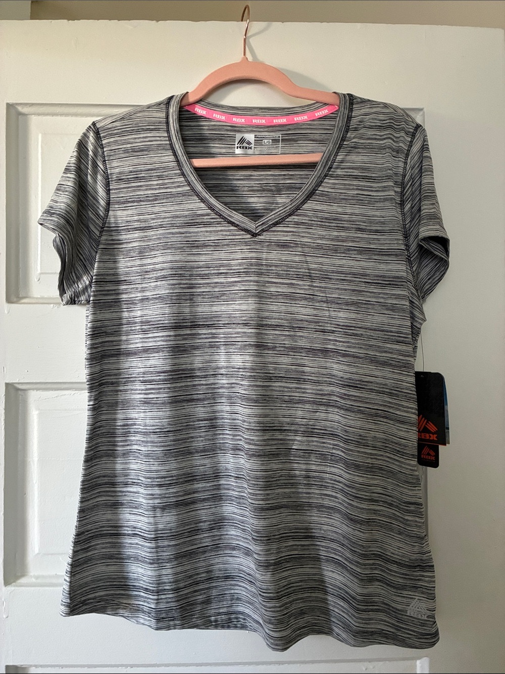 NWT RBX t-shirt white & gray stripes sized L